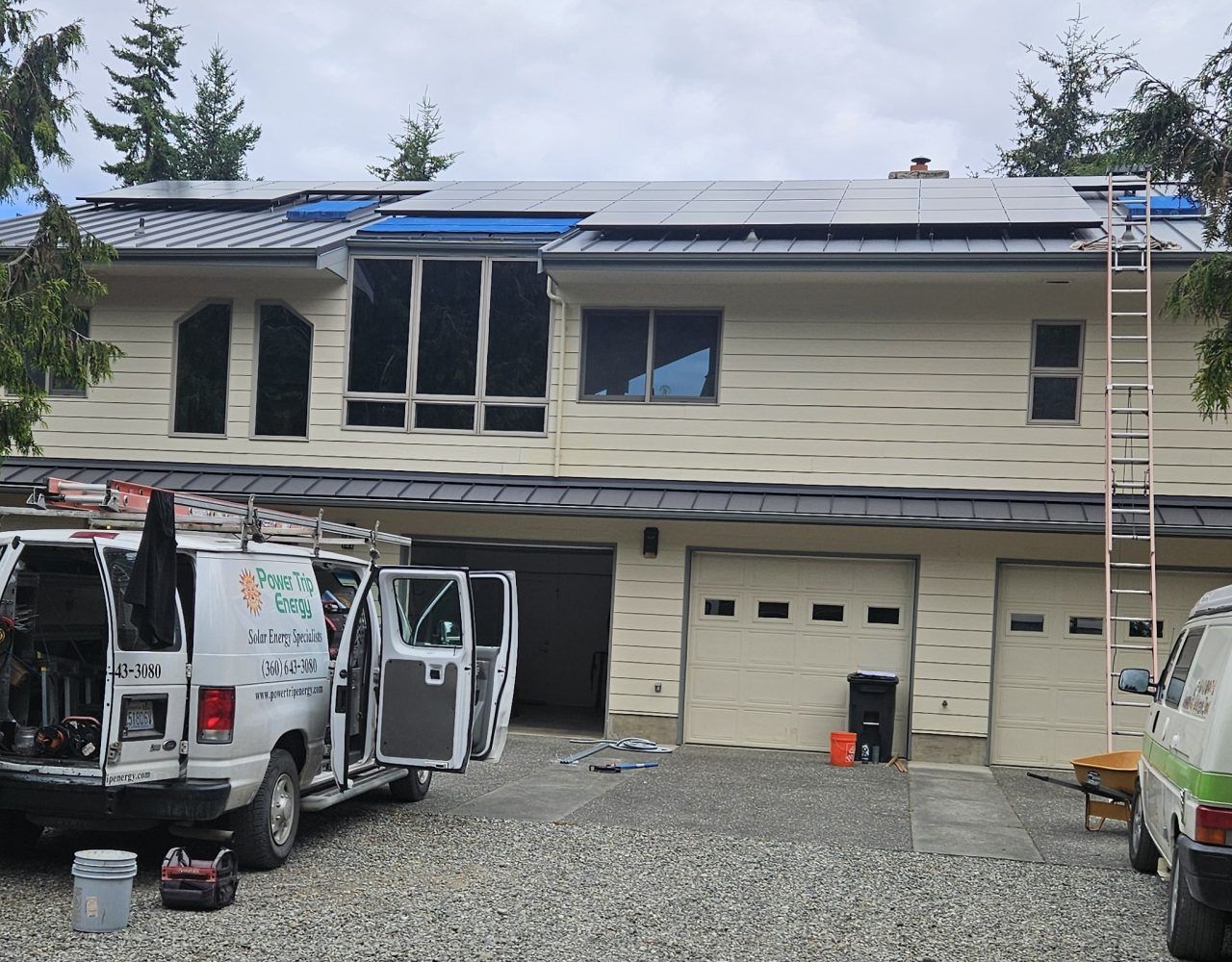 14.7 kW rooftop solar array being installed by Power Trip Energy on a Port Angeles, WA home in 2025