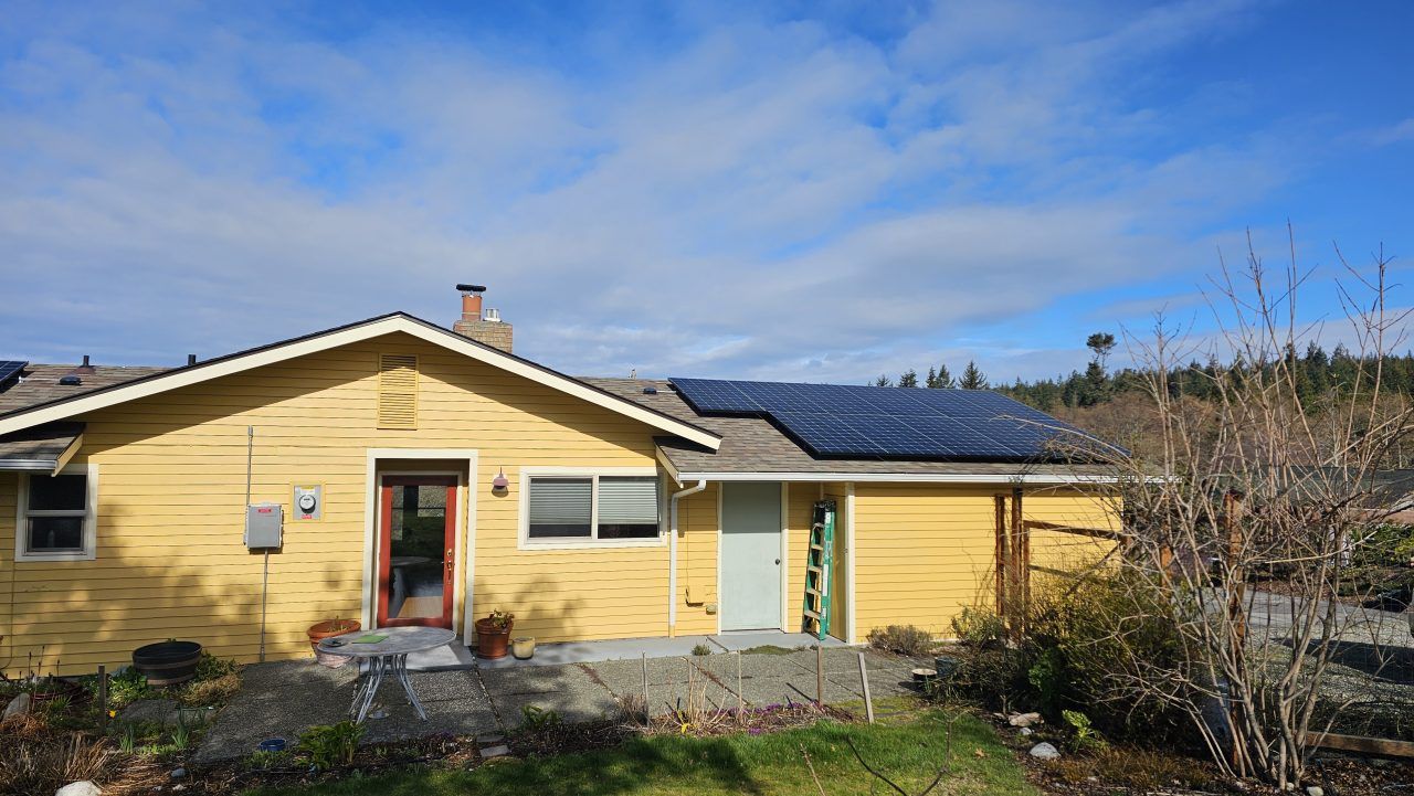 10.08 kW rooftop solar array installed by Power Trip Energy on a Port Townsend, WA home in 2026